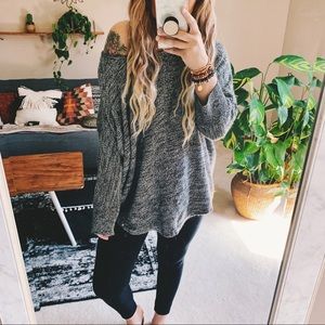 Marled oversized b+w chunky boho sweater p2